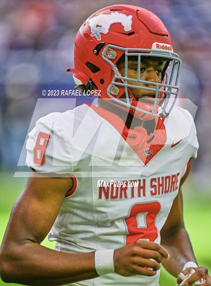 Thumbnail 3 in Cy-Fair vs. North Shore (UIL Football 6A D1 Region 3 Regional)  photogallery.