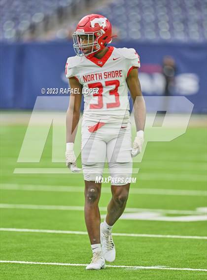 Thumbnail 2 in Cy-Fair vs. North Shore (UIL Football 6A D1 Region 3 Regional)  photogallery.
