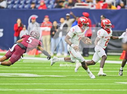 Thumbnail 1 in Cy-Fair vs. North Shore (UIL Football 6A D1 Region 3 Regional)  photogallery.