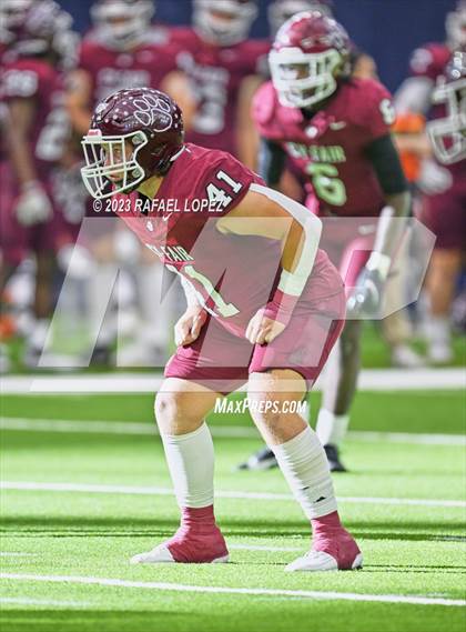 Thumbnail 2 in Cy-Fair vs. North Shore (UIL Football 6A D1 Region 3 Regional)  photogallery.