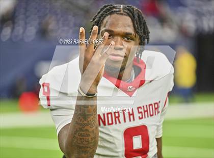 Thumbnail 2 in Cy-Fair vs. North Shore (UIL Football 6A D1 Region 3 Regional)  photogallery.