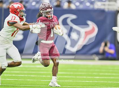 Thumbnail 3 in Cy-Fair vs. North Shore (UIL Football 6A D1 Region 3 Regional)  photogallery.