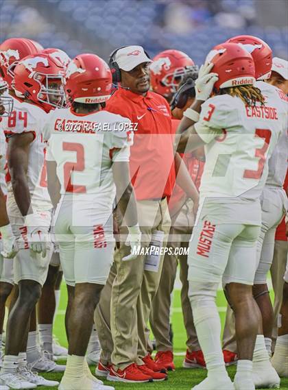 Thumbnail 1 in Cy-Fair vs. North Shore (UIL Football 6A D1 Region 3 Regional)  photogallery.