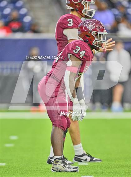 Thumbnail 1 in Cy-Fair vs. North Shore (UIL Football 6A D1 Region 3 Regional)  photogallery.