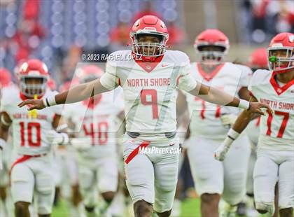 Thumbnail 2 in Cy-Fair vs. North Shore (UIL Football 6A D1 Region 3 Regional)  photogallery.