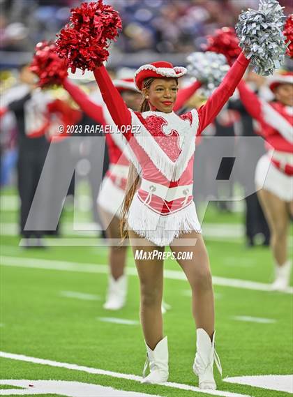 Thumbnail 3 in Cy-Fair vs. North Shore (UIL Football 6A D1 Region 3 Regional)  photogallery.