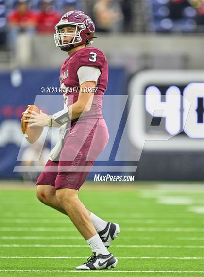 Thumbnail 2 in Cy-Fair vs. North Shore (UIL Football 6A D1 Region 3 Regional)  photogallery.