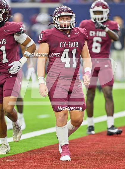 Thumbnail 3 in Cy-Fair vs. North Shore (UIL Football 6A D1 Region 3 Regional)  photogallery.