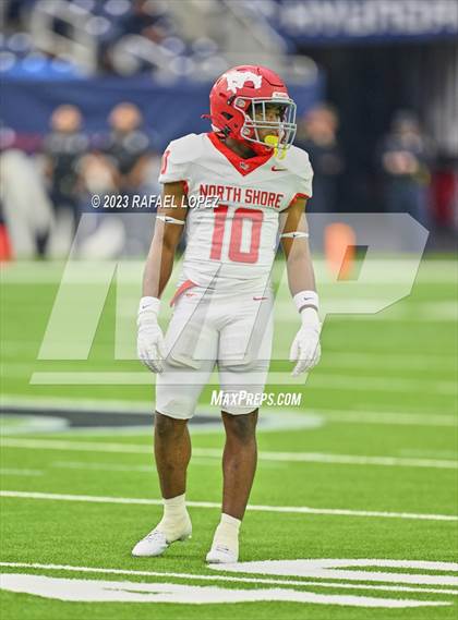 Thumbnail 2 in Cy-Fair vs. North Shore (UIL Football 6A D1 Region 3 Regional)  photogallery.
