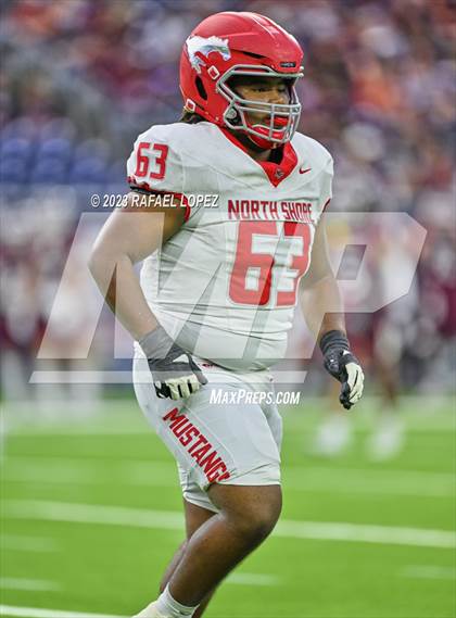 Thumbnail 1 in Cy-Fair vs. North Shore (UIL Football 6A D1 Region 3 Regional)  photogallery.