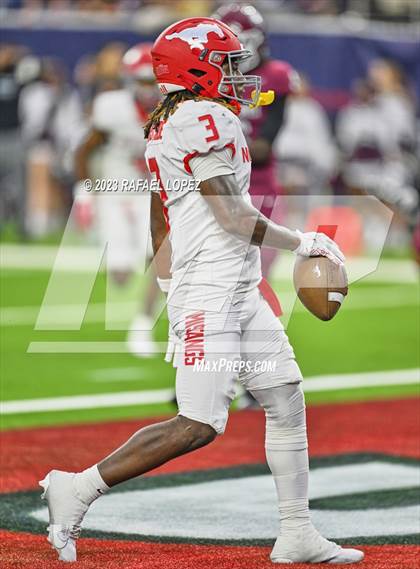Thumbnail 3 in Cy-Fair vs. North Shore (UIL Football 6A D1 Region 3 Regional)  photogallery.