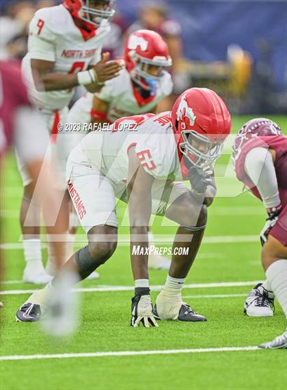 Thumbnail 3 in Cy-Fair vs. North Shore (UIL Football 6A D1 Region 3 Regional)  photogallery.