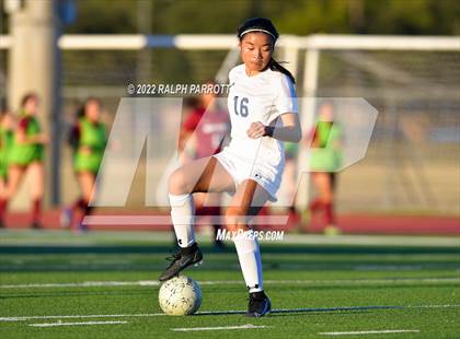 Thumbnail 3 in Fort Bend Clements vs. Cinco Ranch (I10 Shootout) photogallery.