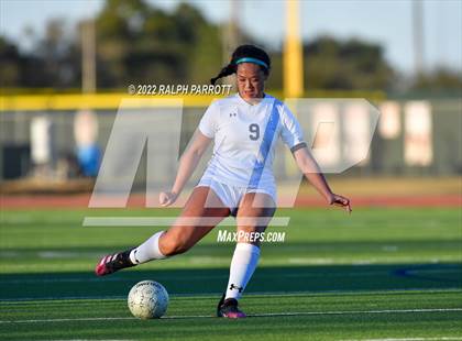 Thumbnail 2 in Fort Bend Clements vs. Cinco Ranch (I10 Shootout) photogallery.