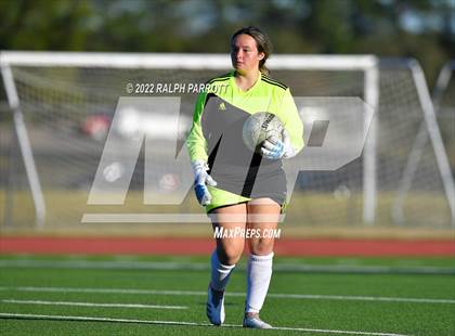 Thumbnail 3 in Fort Bend Clements vs. Cinco Ranch (I10 Shootout) photogallery.
