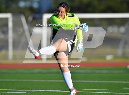 Thumbnail 1 in Fort Bend Clements vs. Cinco Ranch (I10 Shootout) photogallery.