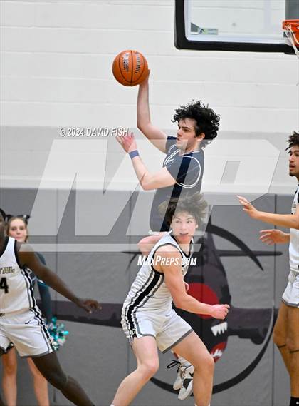 Thumbnail 3 in Capital vs Lake City (IHSAA 5A Consolation) photogallery.