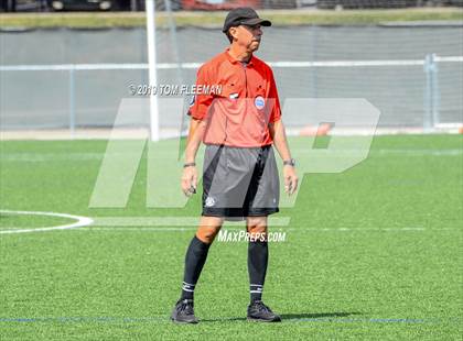 Thumbnail 2 in East vs West (Shawnee Mission Tournament) photogallery.