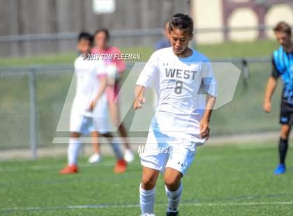 Thumbnail 3 in East vs West (Shawnee Mission Tournament) photogallery.