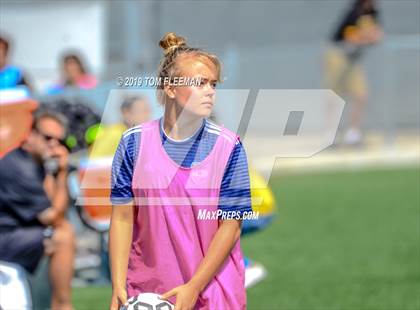 Thumbnail 3 in East vs West (Shawnee Mission Tournament) photogallery.