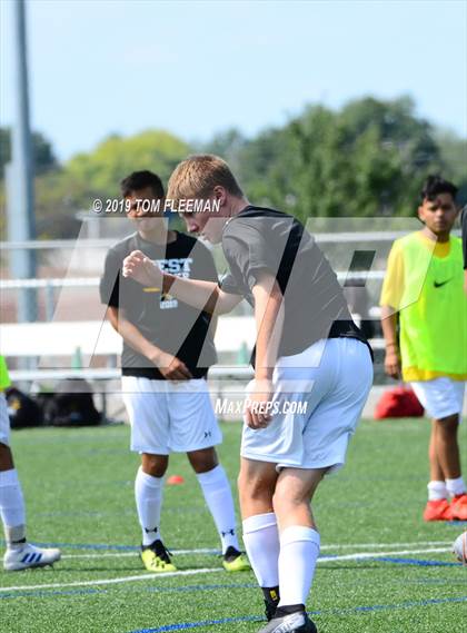 Thumbnail 1 in East vs West (Shawnee Mission Tournament) photogallery.