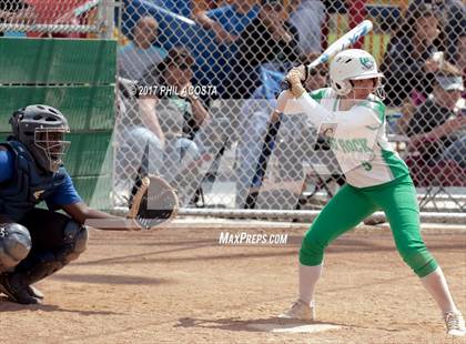 Thumbnail 3 in Eagle Rock vs Leuzinger photogallery.
