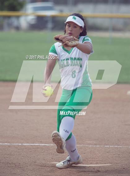 Thumbnail 3 in Eagle Rock vs Leuzinger photogallery.