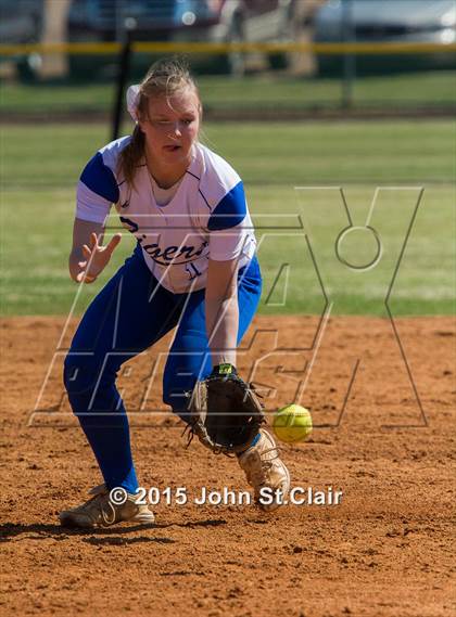Thumbnail 3 in Sparkman vs Auburn (Bob Jones Invitational) photogallery.