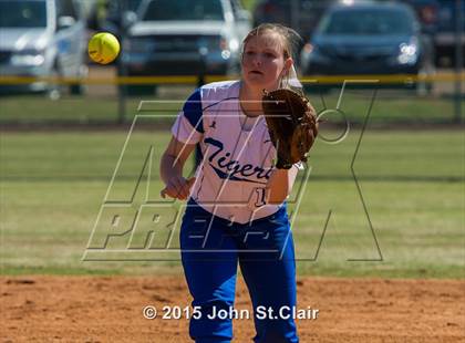 Thumbnail 2 in Sparkman vs Auburn (Bob Jones Invitational) photogallery.