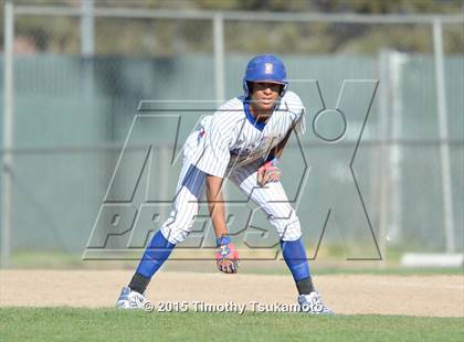 Thumbnail 3 in Manogue @ Reno photogallery.