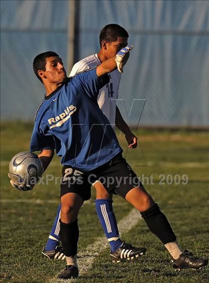Thumbnail 3 in Covina @ Charter Oak photogallery.