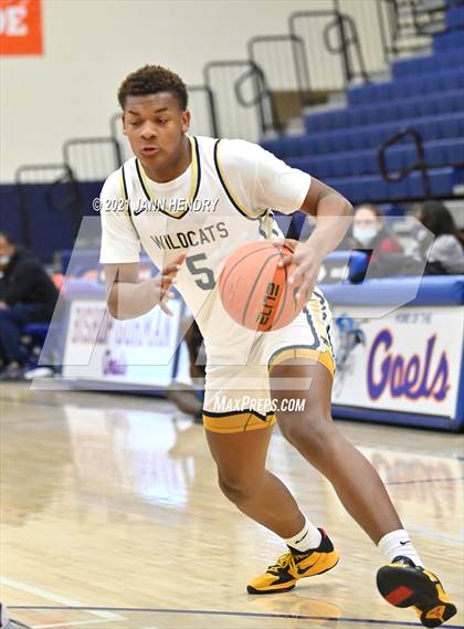 Thumbnail 1 in West Ranch vs. Pebblebrook (Tarkanian Classic) photogallery.