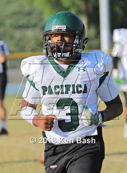 Thumbnail 2 in Pacifica @ Camarillo photogallery.