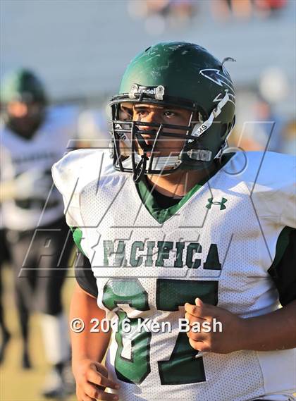 Thumbnail 2 in Pacifica @ Camarillo photogallery.
