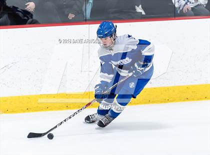 Thumbnail 3 in Braintree vs. Woburn Memorial (MIAA Division 1 Quarterfinal) photogallery.