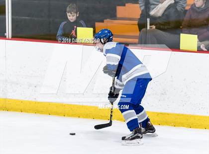 Thumbnail 2 in Braintree vs. Woburn Memorial (MIAA Division 1 Quarterfinal) photogallery.