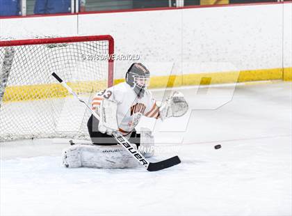 Thumbnail 3 in Braintree vs. Woburn Memorial (MIAA Division 1 Quarterfinal) photogallery.