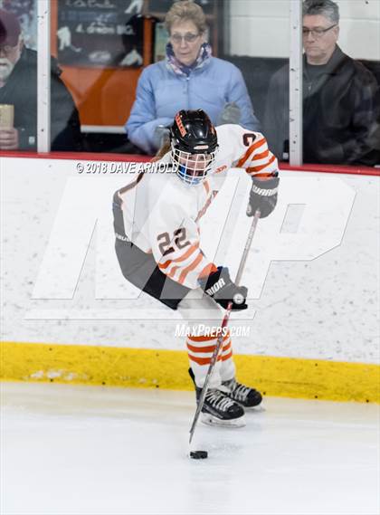 Thumbnail 1 in Braintree vs. Woburn Memorial (MIAA Division 1 Quarterfinal) photogallery.