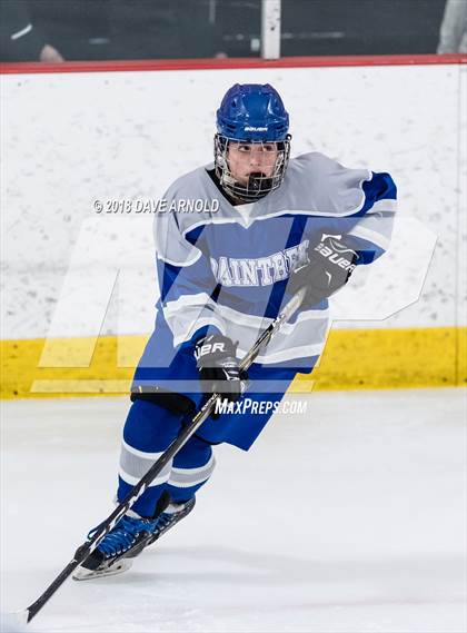Thumbnail 1 in Braintree vs. Woburn Memorial (MIAA Division 1 Quarterfinal) photogallery.