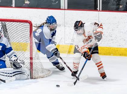 Thumbnail 3 in Braintree vs. Woburn Memorial (MIAA Division 1 Quarterfinal) photogallery.