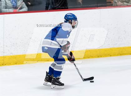 Thumbnail 1 in Braintree vs. Woburn Memorial (MIAA Division 1 Quarterfinal) photogallery.