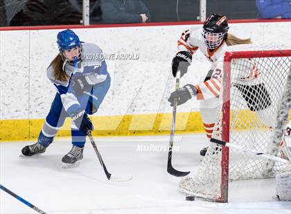 Thumbnail 2 in Braintree vs. Woburn Memorial (MIAA Division 1 Quarterfinal) photogallery.