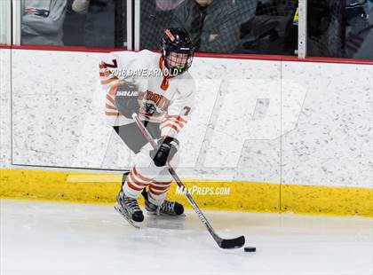 Thumbnail 2 in Braintree vs. Woburn Memorial (MIAA Division 1 Quarterfinal) photogallery.