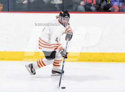 Thumbnail 2 in Braintree vs. Woburn Memorial (MIAA Division 1 Quarterfinal) photogallery.