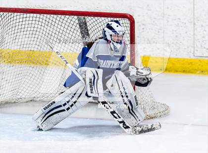 Thumbnail 2 in Braintree vs. Woburn Memorial (MIAA Division 1 Quarterfinal) photogallery.