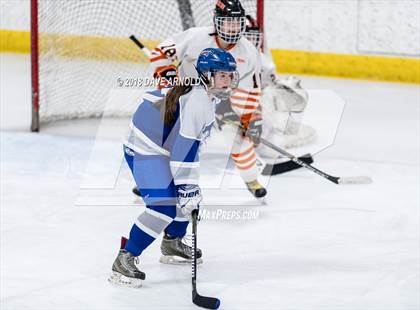 Thumbnail 2 in Braintree vs. Woburn Memorial (MIAA Division 1 Quarterfinal) photogallery.
