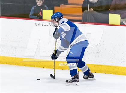 Thumbnail 3 in Braintree vs. Woburn Memorial (MIAA Division 1 Quarterfinal) photogallery.
