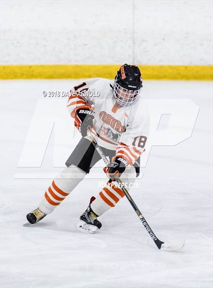 Thumbnail 2 in Braintree vs. Woburn Memorial (MIAA Division 1 Quarterfinal) photogallery.