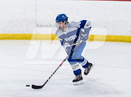 Thumbnail 2 in Braintree vs. Woburn Memorial (MIAA Division 1 Quarterfinal) photogallery.