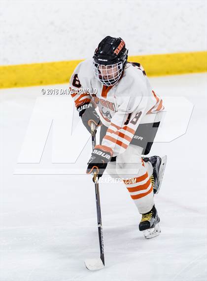 Thumbnail 2 in Braintree vs. Woburn Memorial (MIAA Division 1 Quarterfinal) photogallery.